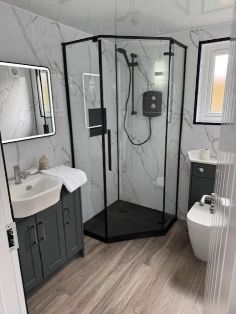 Ledgowan Bunkhouse Pansiyon Achnasheen Dış mekan fotoğraf